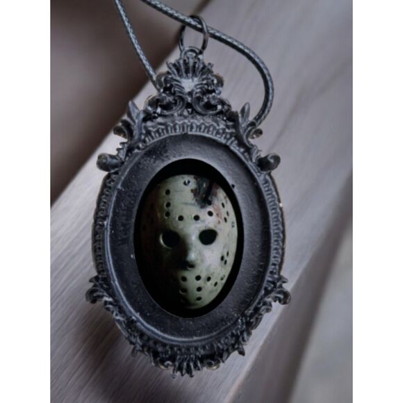 Jason Pendant Friday the 13 Horror Movie Necklace - Picture 1 of 1